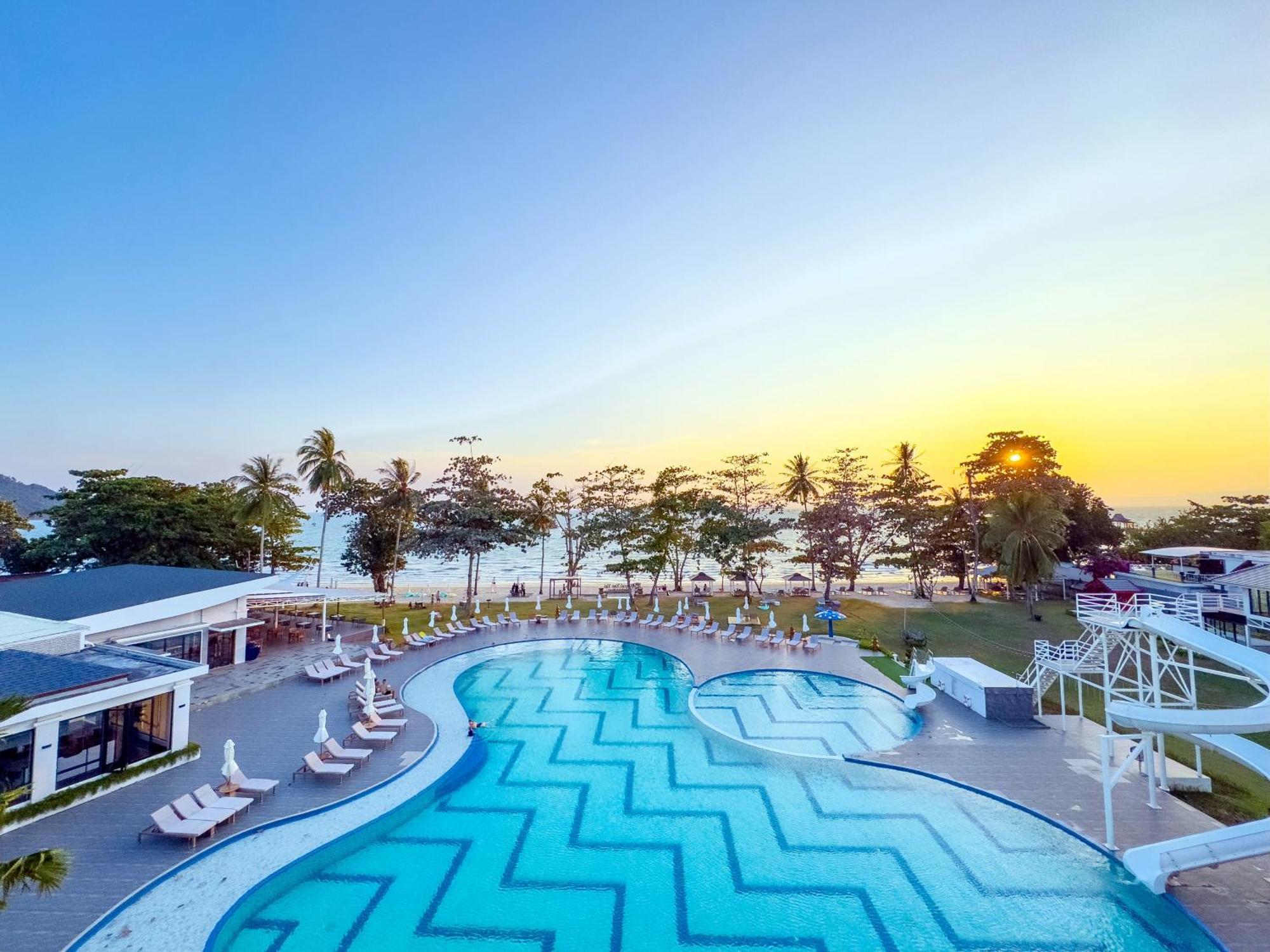 Royal Yao Yai Island Beach Resort Ko Yao Dış mekan fotoğraf